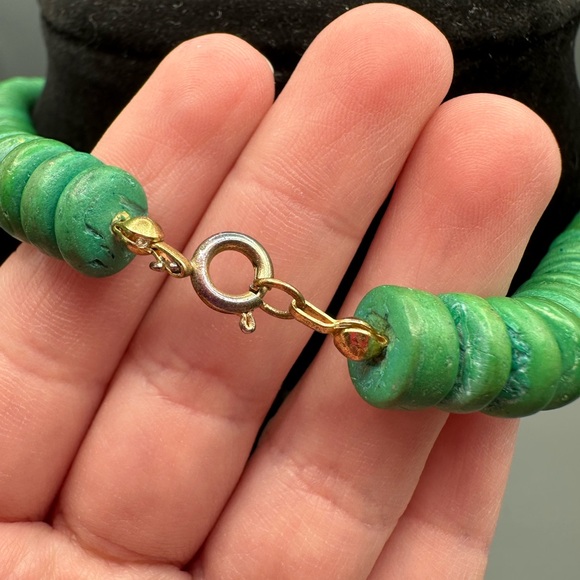 VTG Tropical Wooden Beaded Necklace Made in The Philippines Fish & Palm Trees - Picture 3 of 8